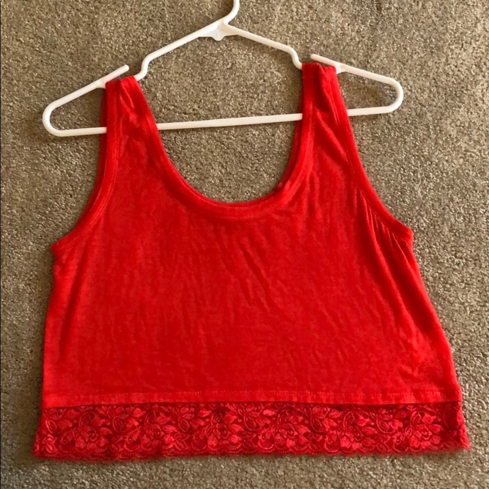 Crop top